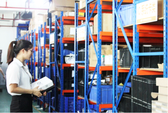 “多面”联诚发：行路致远，砥砺前行