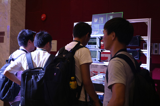 视诚科技“深蓝之蓝”2017秋季发布会圆满落幕!全新技术升级惊艳亮相! 视诚科技“深蓝之蓝”2017秋季发布会圆满落幕!全新技术升级惊艳亮相!