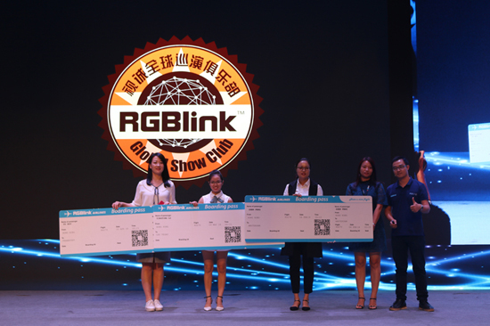 视诚科技“深蓝之蓝”2017秋季发布会圆满落幕!全新技术升级惊艳亮相! 视诚科技“深蓝之蓝”2017秋季发布会圆满落幕!全新技术升级惊艳亮相!