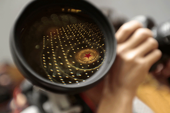 勤上光电LED灯具照亮人民大会堂 保障十九大顺利进行