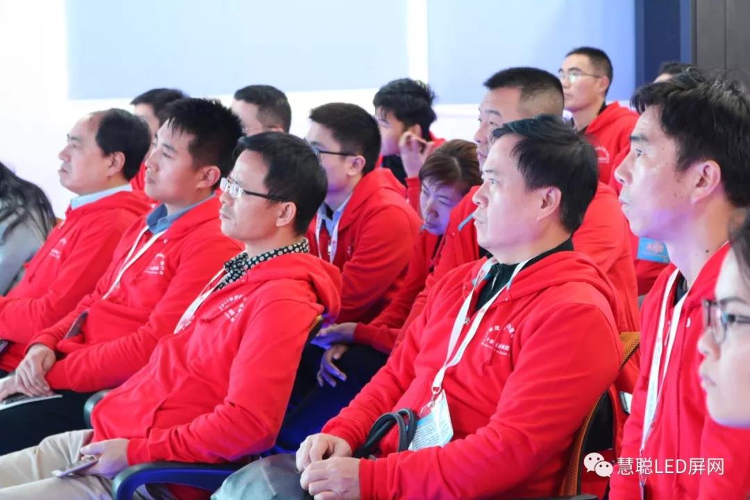 精彩继续！2017年度慧聪LED显示屏行业十佳品牌专场采购团实地走访考察十佳品牌第二天