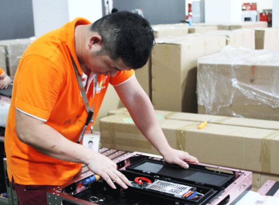 “多面”联诚发：行路致远，砥砺前行