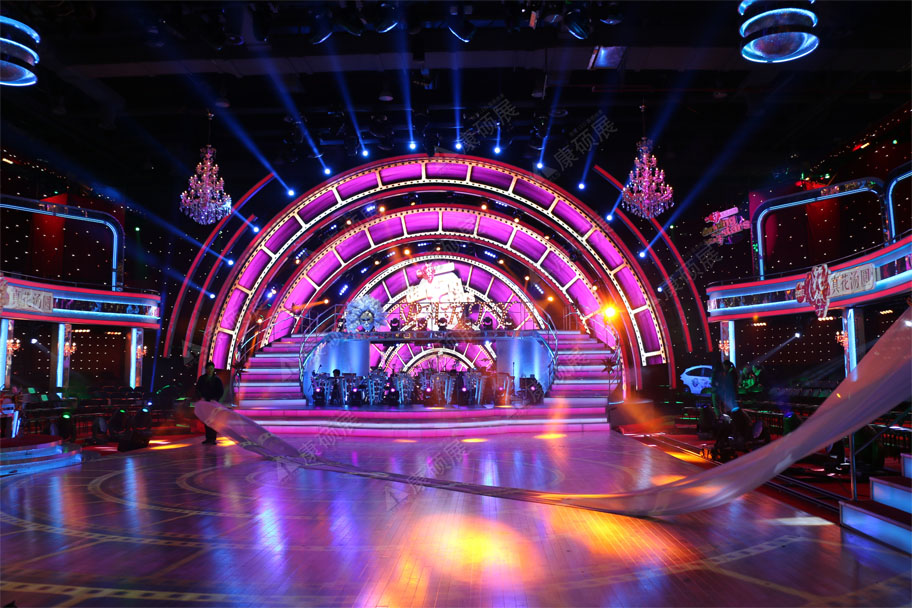 LED显示屏差异化竞争火爆！对于专一领域屏企将会带来何种冲击？