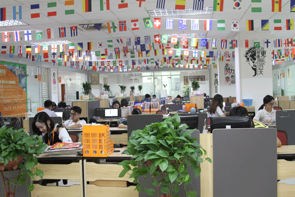 联诚发：不仅仅是一个企业 而是一个成功女性背后的坚持与信念！