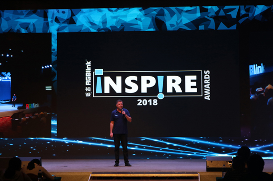 视诚科技“深蓝之蓝”2017秋季发布会圆满落幕!全新技术升级惊艳亮相! 视诚科技“深蓝之蓝”2017秋季发布会圆满落幕!全新技术升级惊艳亮相!