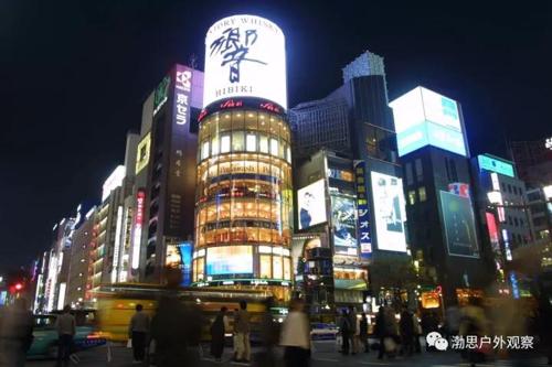 地标屏——欧洲巨屏重新点亮! 地标屏——欧洲巨屏重新点亮!