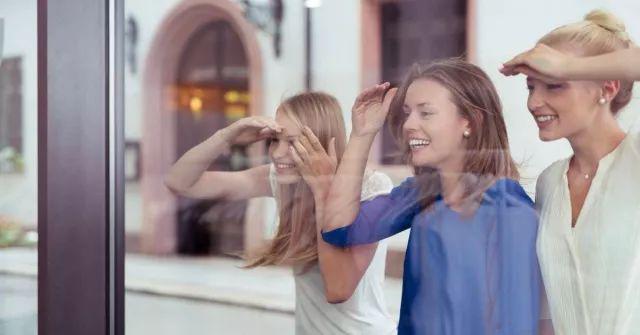 科技的发展使购物的形式一再演变！你准备好迎接购物未来了么？