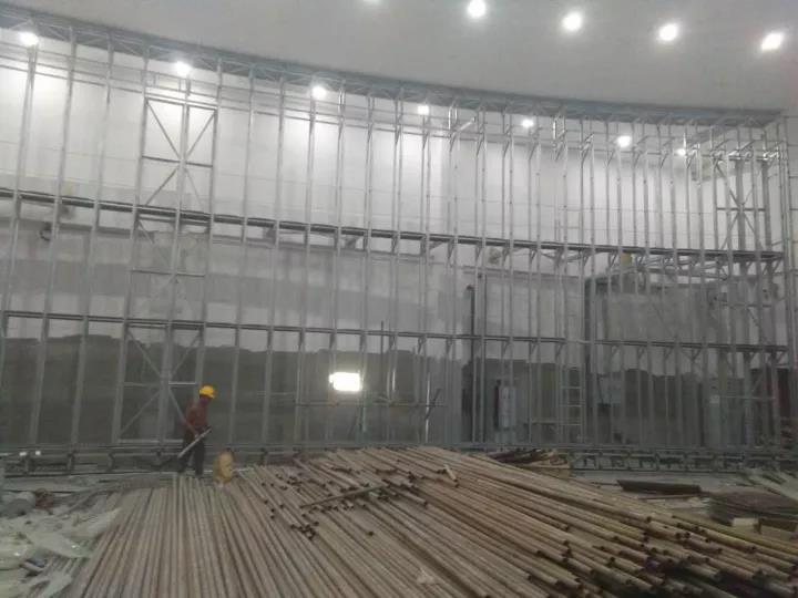 太帅了！世界最清晰的弧形LED屏落户中国深圳！