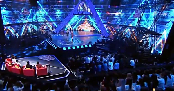 威特姆光电 | 透明屏助阵《天籁之战》第二季强势回归