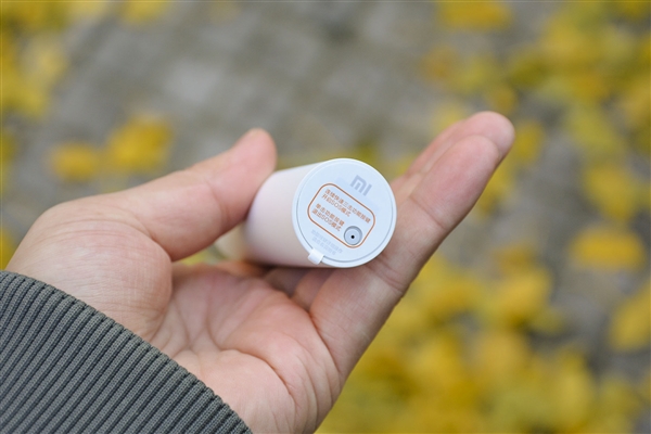 小米新品：11级调光随身手电筒测评 Lumileds LED灯珠有何特别？