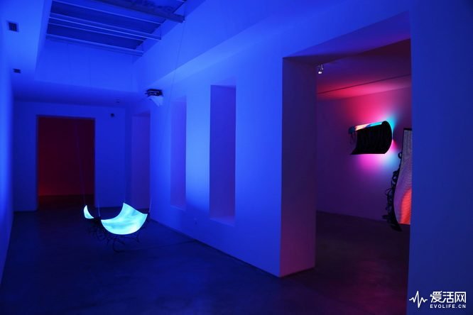 LED屏还能做艺术雕塑？效果太魔幻！