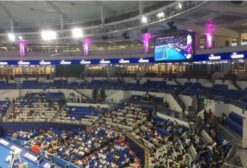 最新LED显示屏案例赏析：天幕屏/透明屏/球场屏……统统都有！