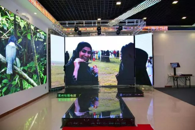 大域无疆 又两家LED显示屏体验中心火爆开业！