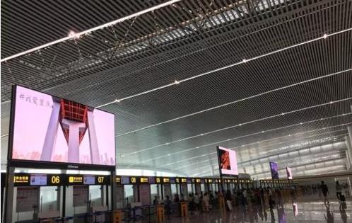 最新LED显示屏案例赏析：天幕屏/透明屏/球场屏……统统都有！