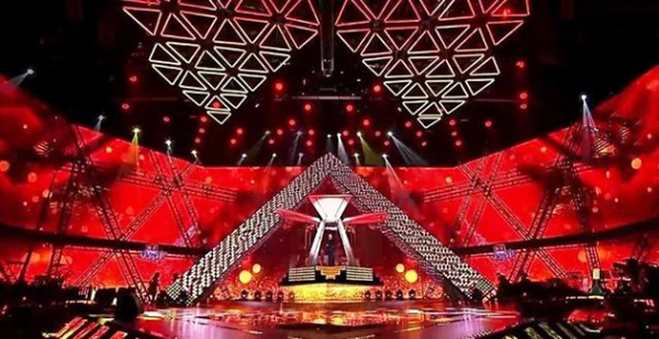 威特姆光电 | 透明屏助阵《天籁之战》第二季强势回归