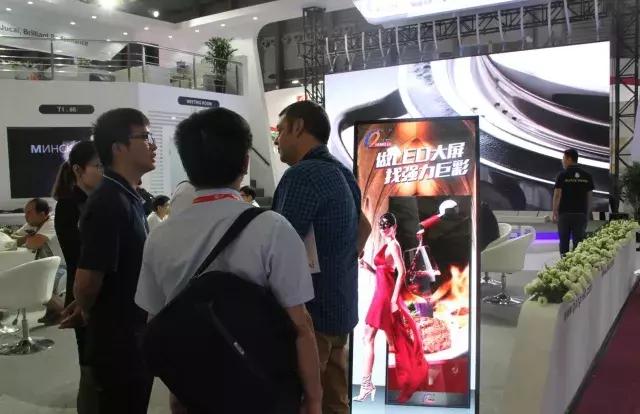 回顾现场丨强力巨彩2017上海国际LED展究竟有多精彩?你看了就知道! 回顾现场丨强力巨彩2017上海国际LED展究竟有多精彩?你看了就知道!