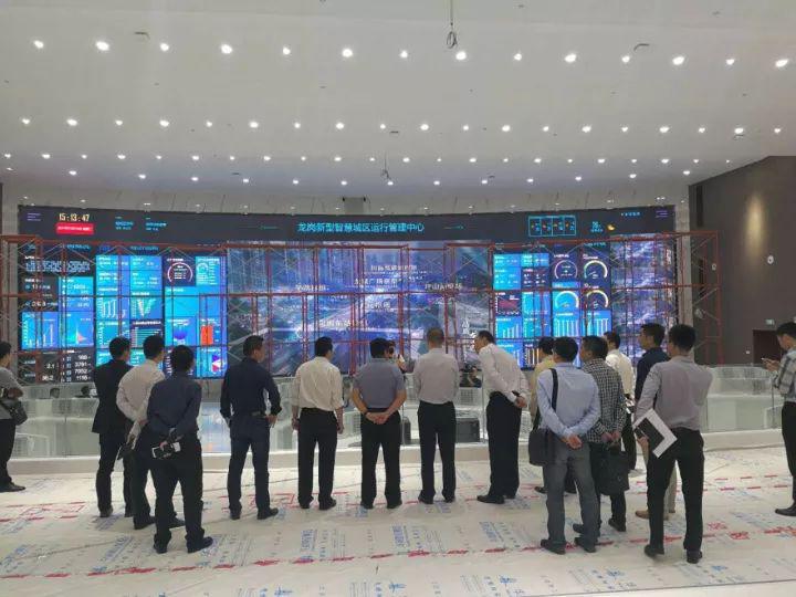 世界最清晰最大的弧形微间距LED屏 落户中国深圳！