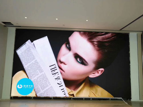 厉害了我的联建！小间距黑科技屏空降腾讯滨海大厦