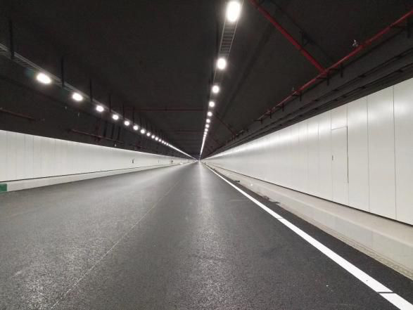 十大极限挑战:港珠澳大桥照明工程炼成记 十大极限挑战:港珠澳大桥照明工程炼成记