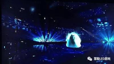 今年春晚舞台长啥样？看LED显示屏如何成功“上位”舞美领域