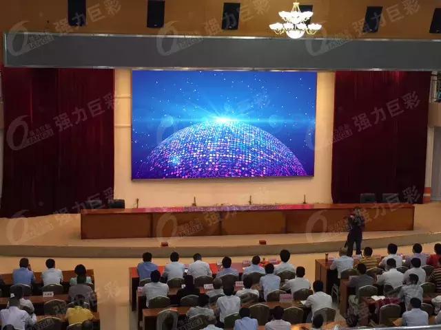 亮剑小间距，重新定义行业新标准！