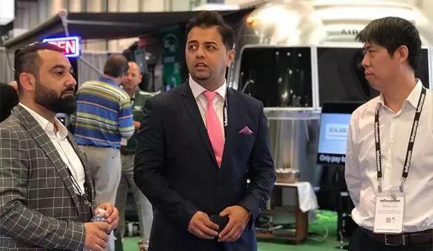 InfoComm USA！壹品首发透明屏国际玩法