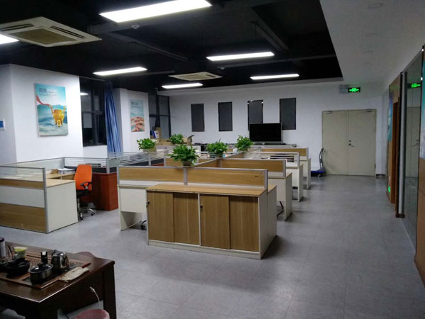 熙讯电子：精耕异步全彩控制系统  打造智能显示体验