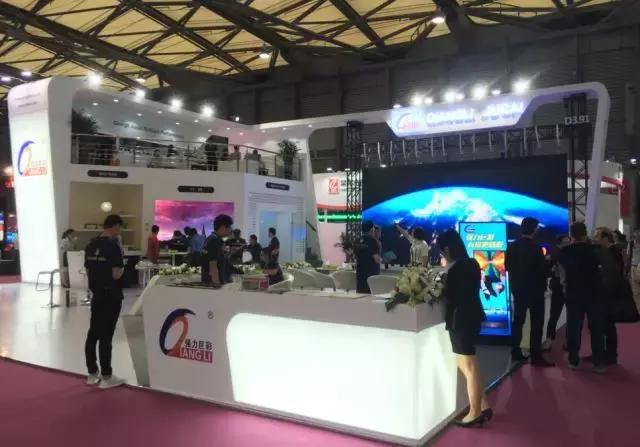 强力巨彩销售腾飞 2017年完美收官