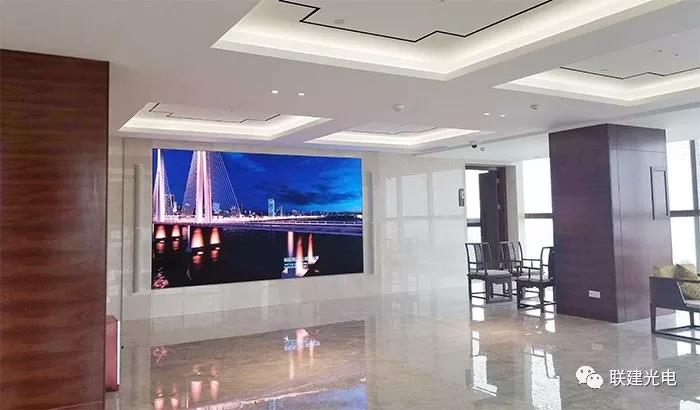 揭秘长沙银行新总部！联建光电小间距LED屏成点睛之笔
