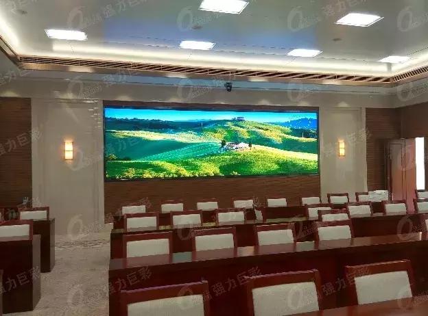 亮剑小间距，重新定义行业新标准！