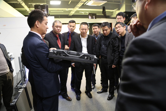 艾比森与强力巨彩正式达成深度合作 强强联合或将带来LED显示行业变革