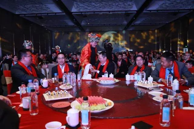 为使命再出发——强力巨彩三合一会议圆满成功