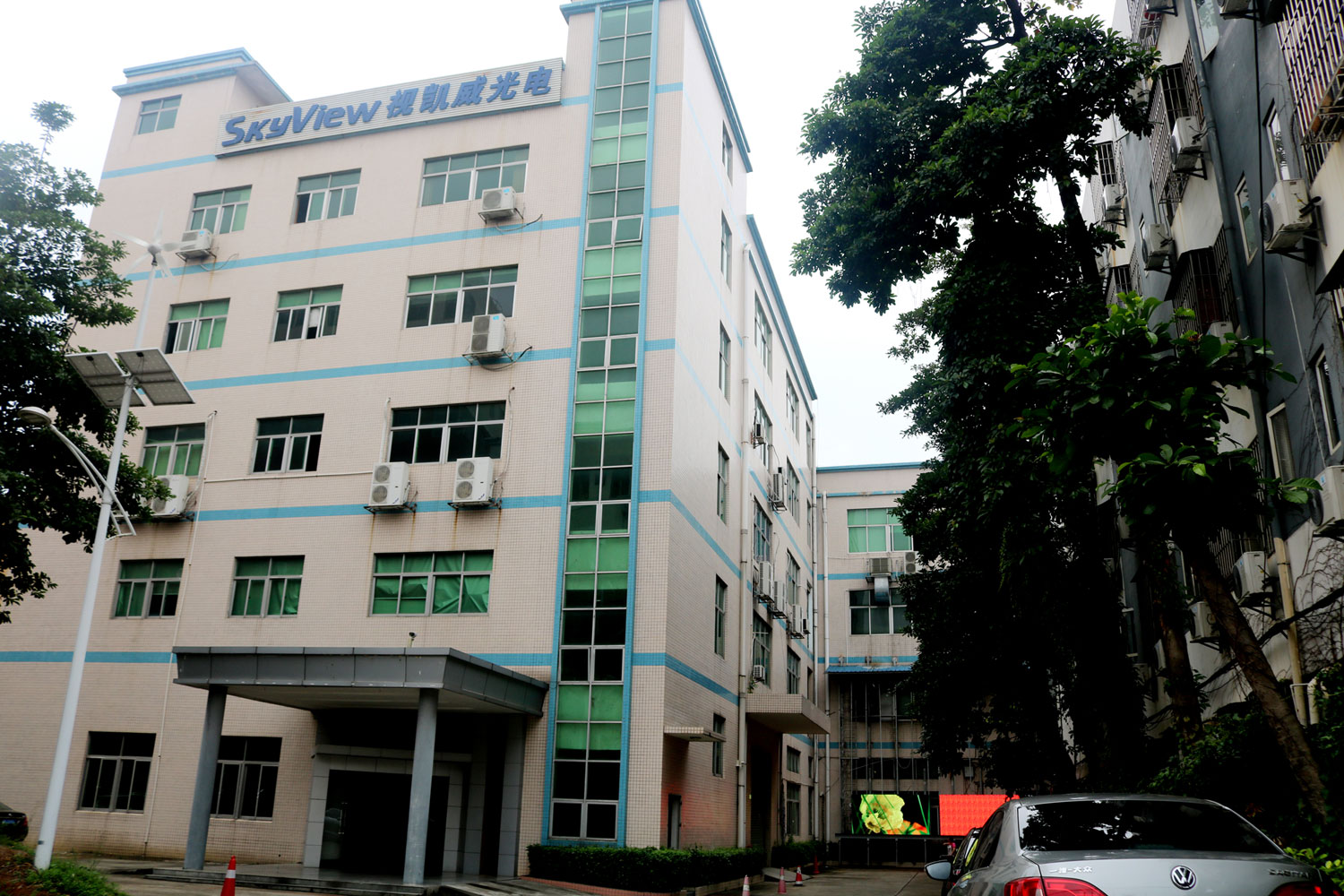 视凯威：科技创新引领户外广告新发展 做LED格栅屏领跑者