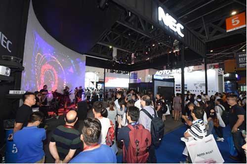首届成都InfoComm China 2018 展会隆重开幕