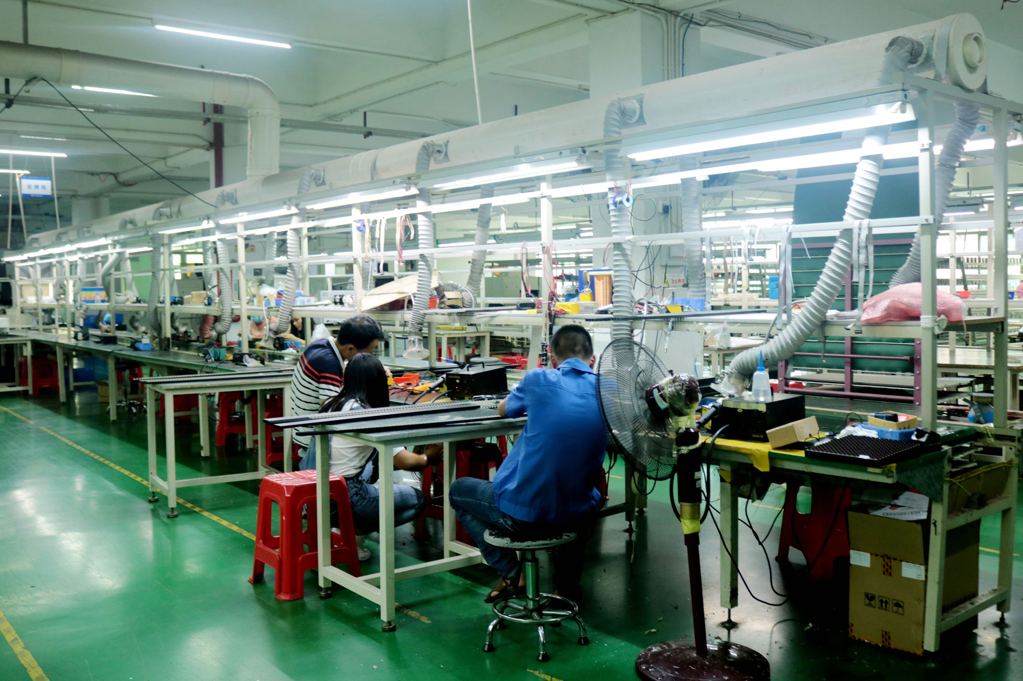 视凯威：科技创新引领户外广告新发展 做LED格栅屏领跑者