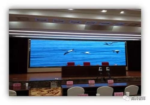 小间距LED显示屏“四连”问 ！小间距LED显示屏最全的信息都在这