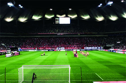 鑫彩晨LED显示屏陪您一起看世界杯