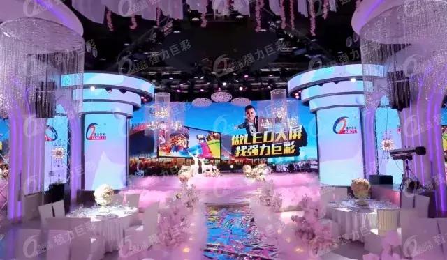 1400㎡室内全彩大屏 2018惊艳亮相！