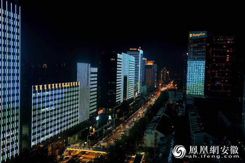 安徽联动面积最大的LED屏亮相合肥 节能灯具使用率达100%