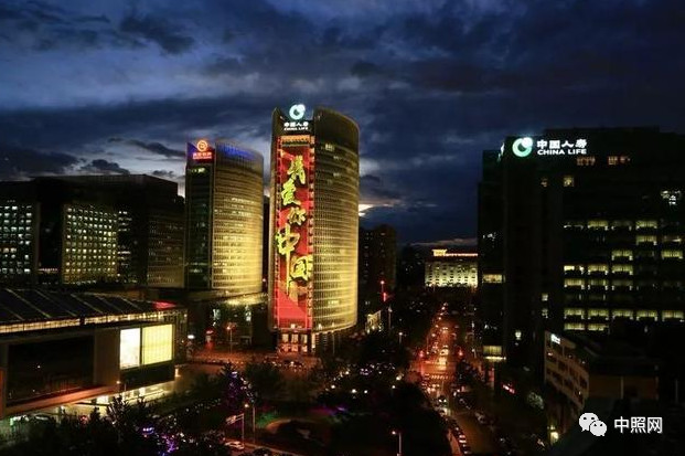 向祖国深情告白 全国“我爱你中国”灯光秀大合集