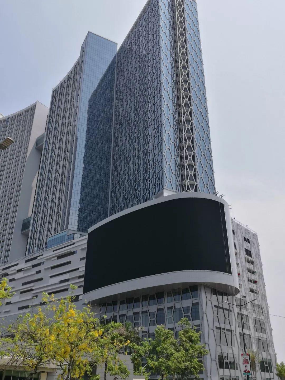 艾比森再下一城 为“东方巴黎”打造最大LED户外屏！