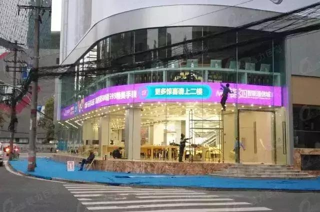 新年新气象！有了强力巨彩门头全彩LED显示屏 狗年“旺旺旺”