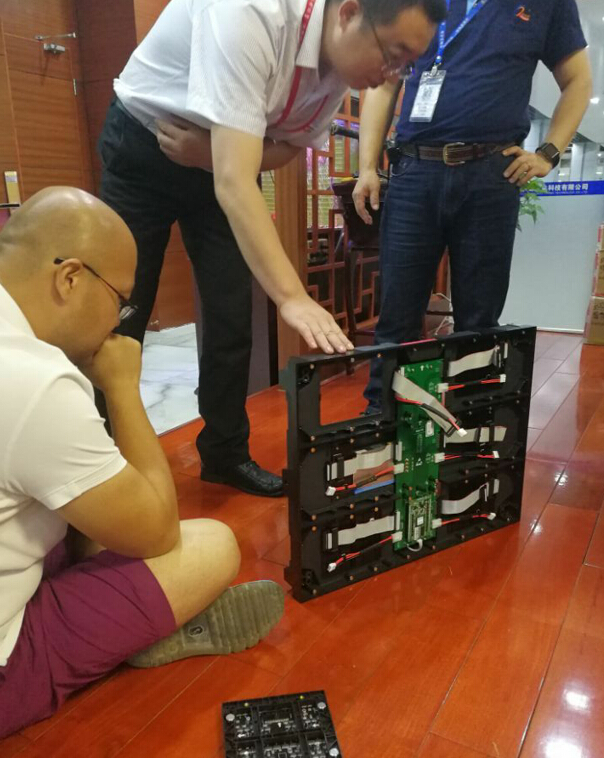 强力巨彩“镁丽”系列LED屏全国走红 背后潜藏这什么故事？