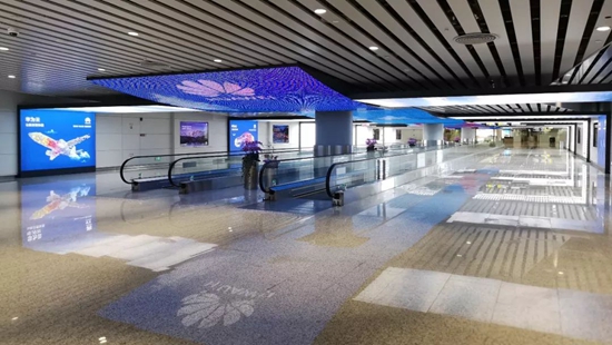 广州白云机场T2航站楼 国星光电就在您身边