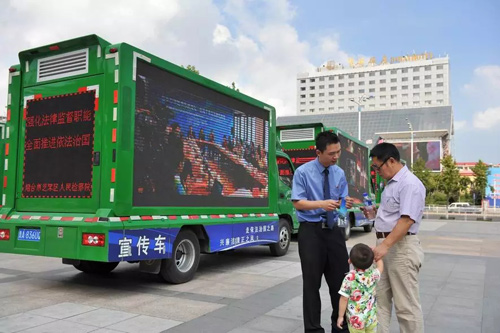 智慧交通市场规模达80亿！LED车载屏凭借“行走的力量”拔得头筹
