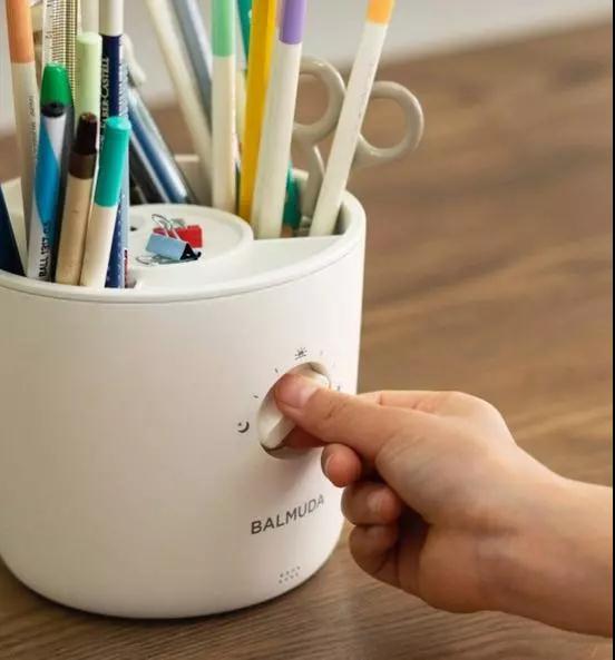 巴慕达推出采用手术室无影灯技术的儿童台灯