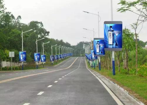 5G商用牌照发布 智慧灯杆屏如何乘风而起分得一杯羹？