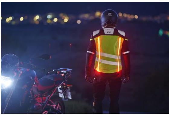 欧司朗与Held合作，摩托车服加装LED灯模块