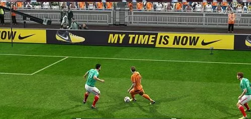 球场成LED大屏掘金重地 虚拟技术打造户外广告视觉盛宴