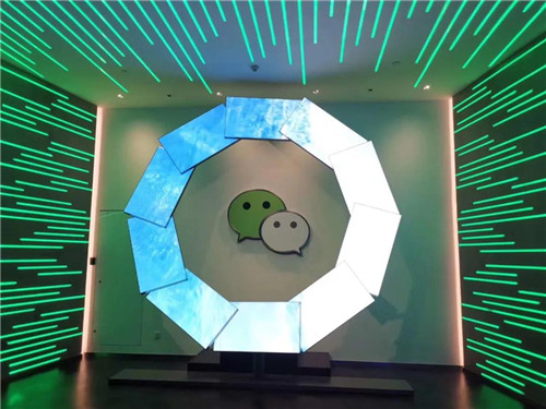 2018年度LED屏行业品牌盛会十佳品牌——华夏光彩